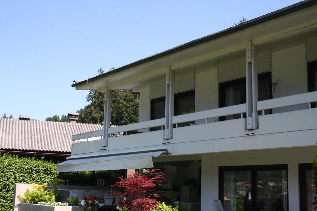 Gaestehaus Haerb Landskron Exterior foto